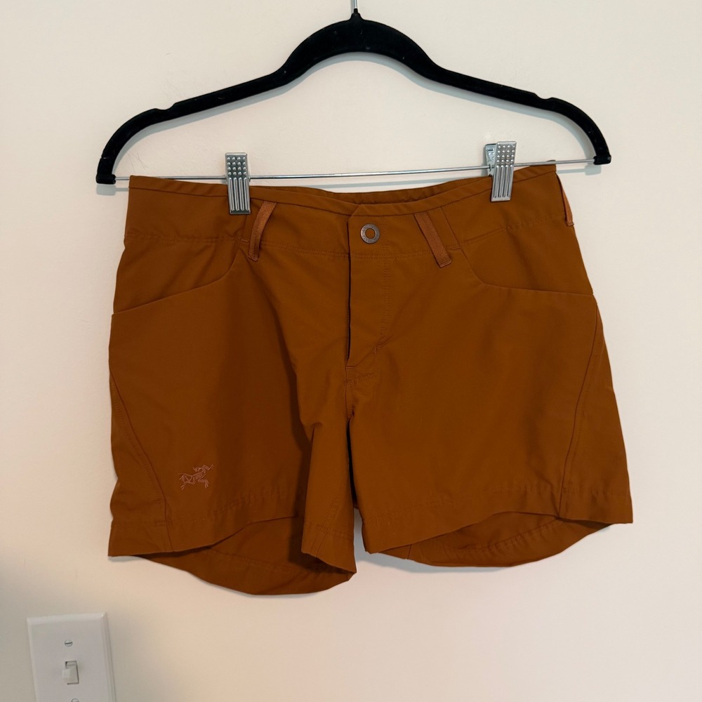 Arcteryx Alroy Shorts Womens 4 Rust Brown Aequora AirPerm Hiking Outdoor 26841